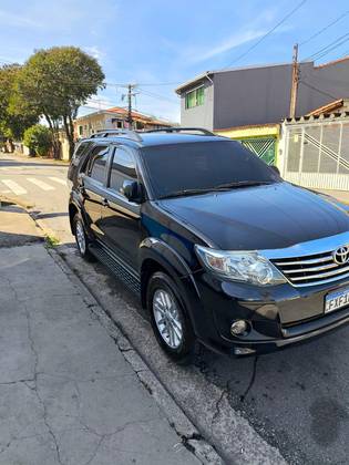 TOYOTA HILUX SW4 2.7 SR 7 LUGARES 4X2 16V FLEX 4P AUTOMÁTICO